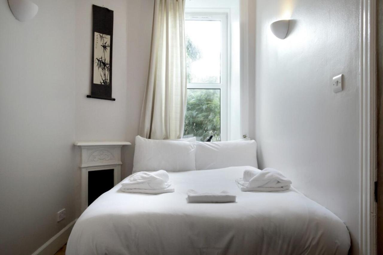 Central And Spacious 2 Bedroom Flat With Garden EDI Kültér fotó