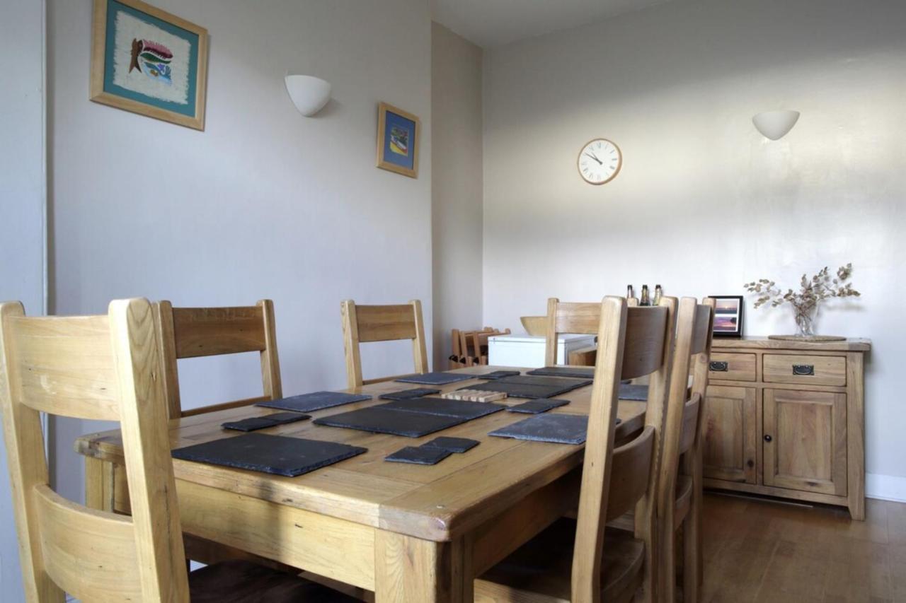 Central And Spacious 2 Bedroom Flat With Garden EDI Kültér fotó
