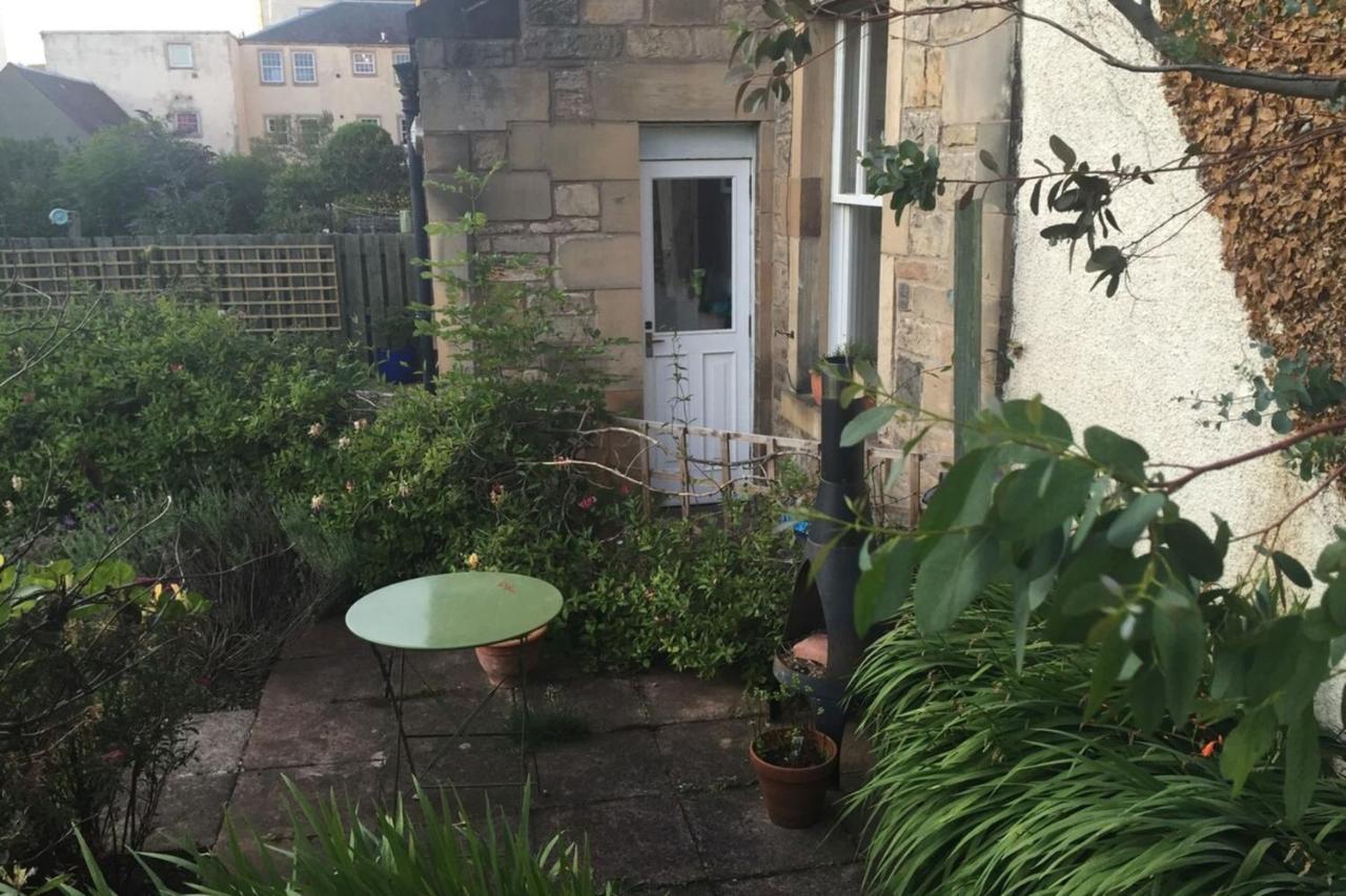 Central And Spacious 2 Bedroom Flat With Garden EDI Kültér fotó